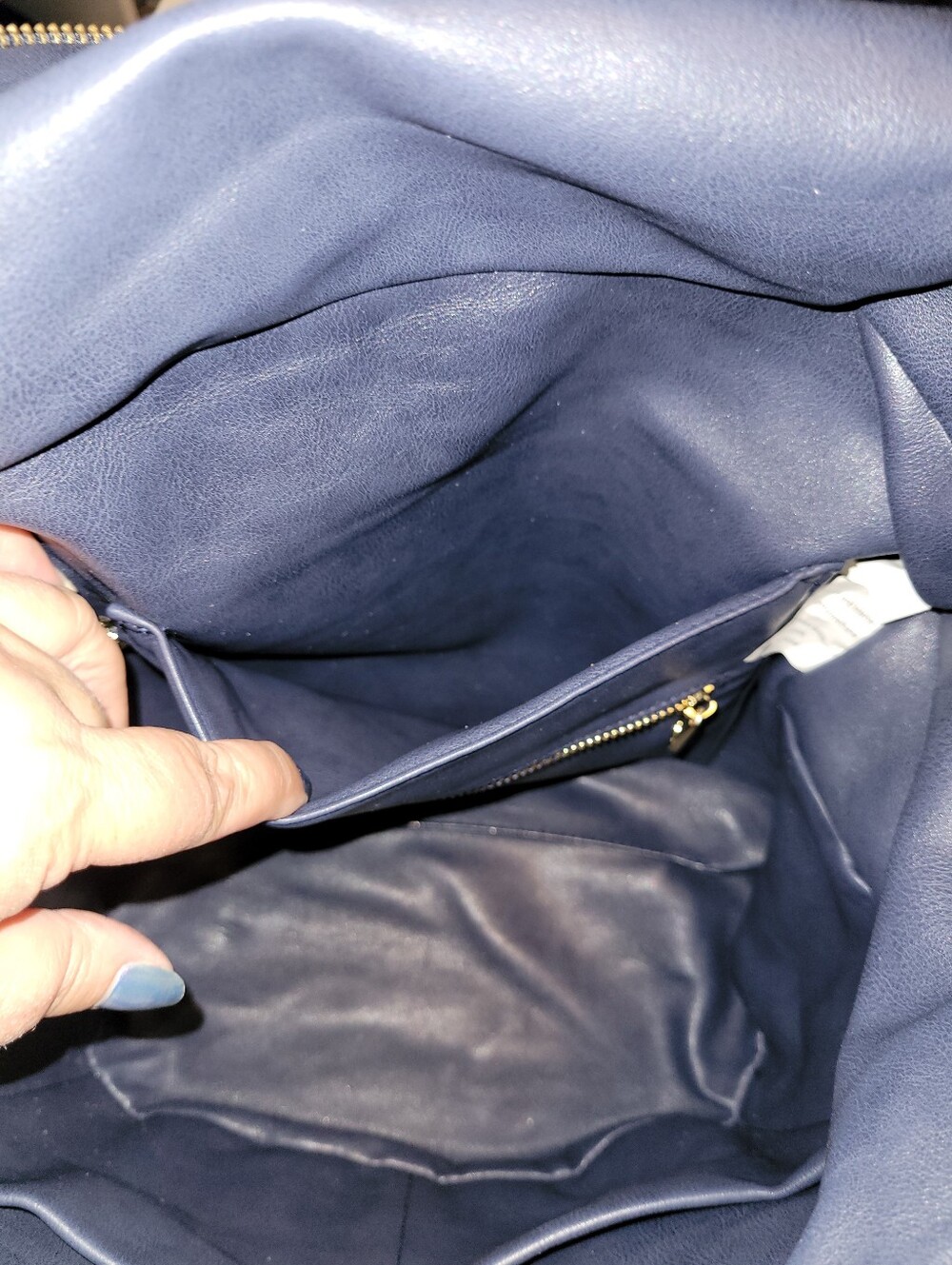 Fawn Design - Blue Bag/ Backpack Diaper Bag. Multi-pocketed Good Condition! - Picture 12 of 16